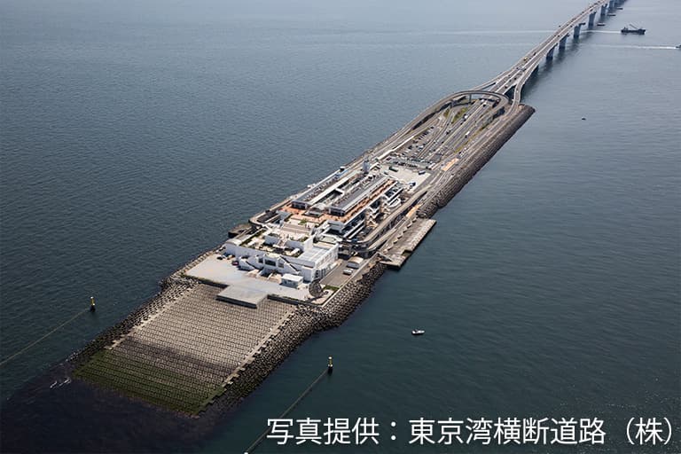 海ほたる